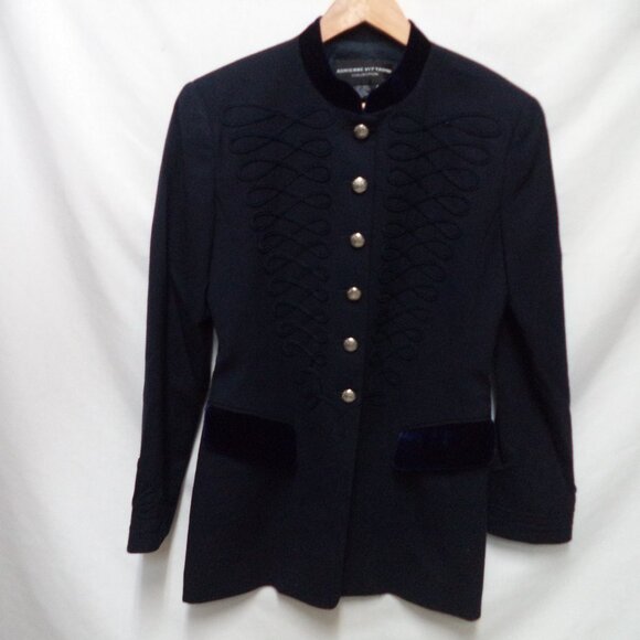 Adrienne Vittadini Jackets & Blazers - Adrienne Vittadini Collection Vintage Military Blazer top Wool Velvet Size Sz 4